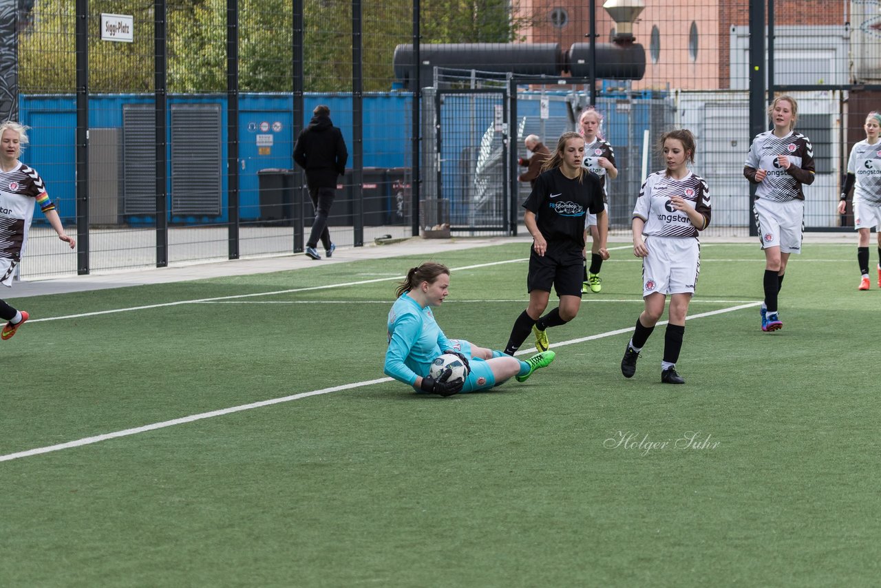 Bild 216 - B-Juniorinnen St.Pauli - C-Juniorinnen SV Steinhorst : Ergebnis: 1:2